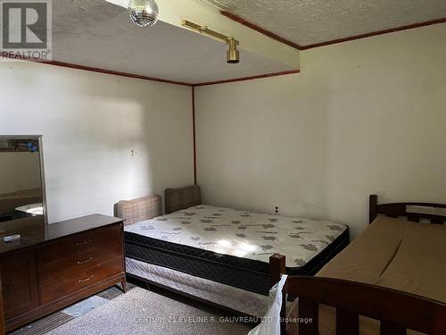 205 Birch Street, Temiskaming Shores, ON - Indoor Photo Showing Bedroom