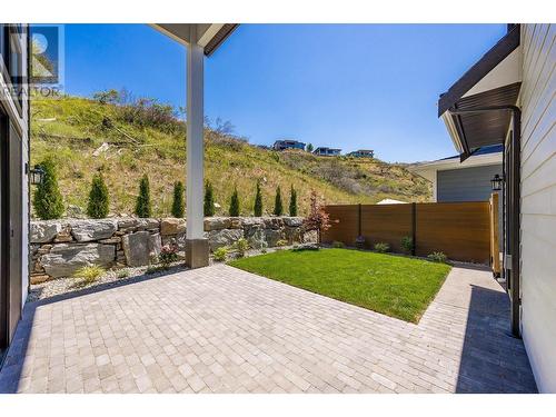 459 Vision Court, Kelowna, BC - Outdoor With Exterior