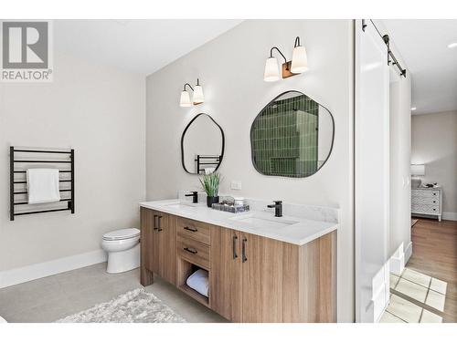 459 Vision Court, Kelowna, BC - Indoor Photo Showing Bathroom