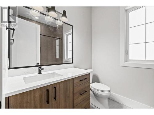 459 Vision Court, Kelowna, BC - Indoor Photo Showing Bathroom