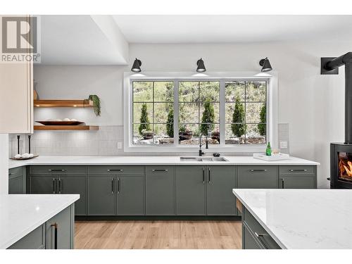 459 Vision Court, Kelowna, BC - Indoor Photo Showing Kitchen With Double Sink