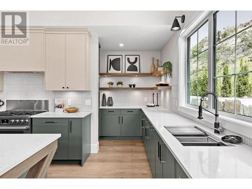 459 Vision Court, Kelowna, BC - Indoor Photo Showing Kitchen With Double Sink