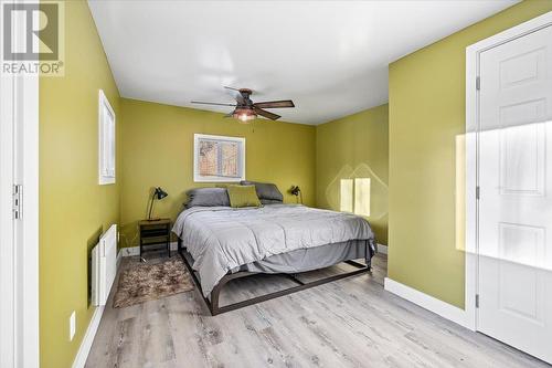 2269 Solsqua Road, Sicamous, BC - Indoor Photo Showing Bedroom