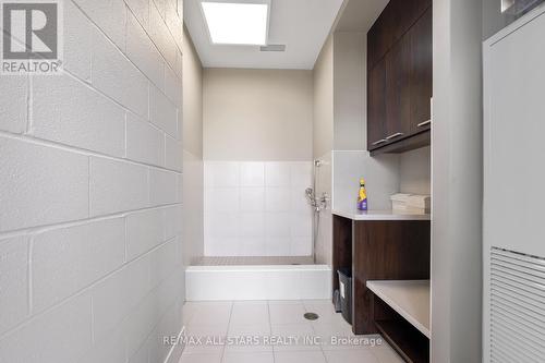 203 - 25 Baker Hill Boulevard, Whitchurch-Stouffville, ON - Indoor Photo Showing Other Room