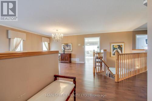 40 Chalmers Drive, Barrie, ON - Indoor