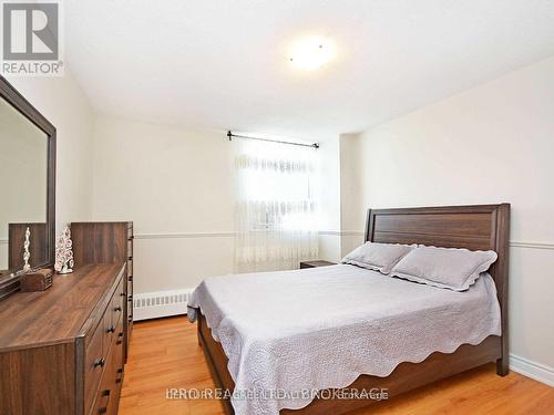 906 - 1615 Bloor Street, Mississauga, ON - Indoor Photo Showing Bedroom