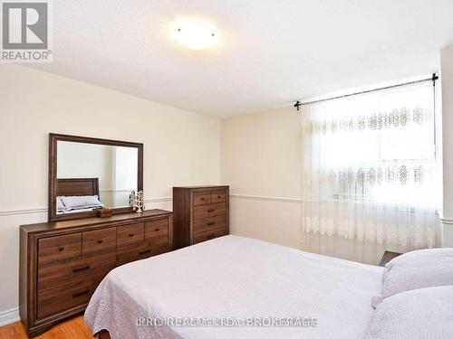 906 - 1615 Bloor Street, Mississauga, ON - Indoor Photo Showing Bedroom