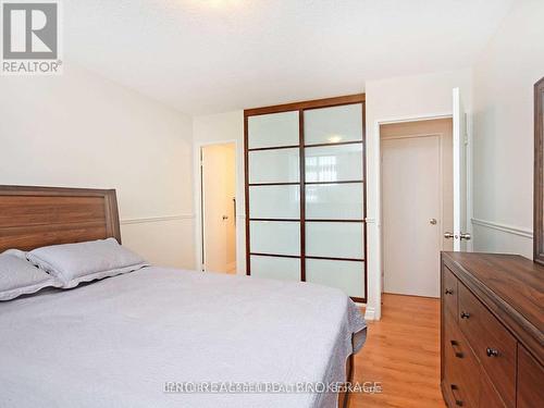 906 - 1615 Bloor Street, Mississauga, ON - Indoor Photo Showing Bedroom