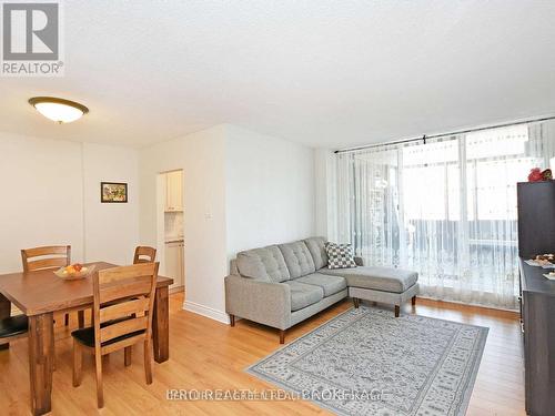 906 - 1615 Bloor Street, Mississauga, ON - Indoor