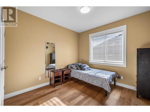 1917 Ironwood Court, Kamloops, BC - Indoor Photo Showing Bedroom