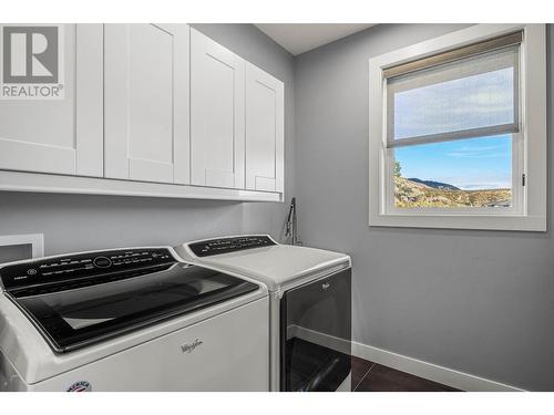 1917 Ironwood Court, Kamloops, BC - Indoor Photo Showing Laundry Room