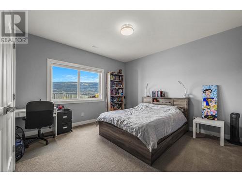 1917 Ironwood Court, Kamloops, BC - Indoor Photo Showing Bedroom