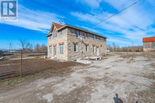 1268 Highway 6 N, Hamilton, ON 