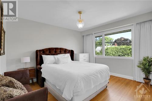 519 Penhill Avenue, Ottawa, ON - Indoor Photo Showing Bedroom