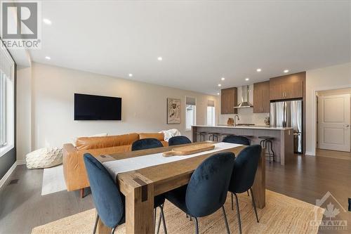 1060 Kijik Crescent, Ottawa, ON - Indoor Photo Showing Dining Room