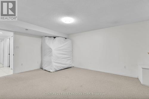 14 - 50 Chapman Court, London, ON - Indoor