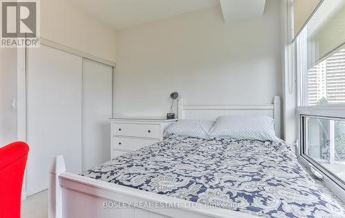 809 - 500 Sherbourne Street, Toronto, ON - Indoor Photo Showing Bedroom