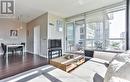 809 - 500 Sherbourne Street, Toronto, ON  - Indoor Photo Showing Living Room 