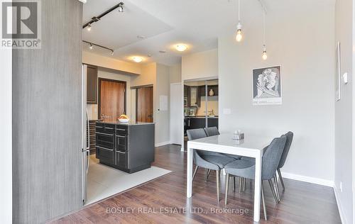 809 - 500 Sherbourne Street, Toronto, ON - Indoor Photo Showing Dining Room