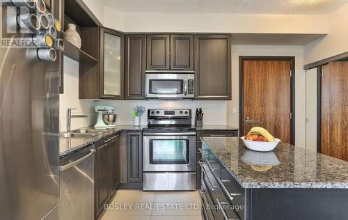 809 - 500 Sherbourne Street, Toronto, ON - Indoor Photo Showing Kitchen With Double Sink With Upgraded Kitchen