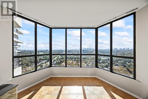 2405 - 1333 Bloor Street, Mississauga, ON - Indoor Photo Showing Other Room