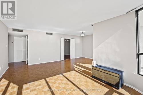 2405 - 1333 Bloor Street, Mississauga, ON - Indoor Photo Showing Other Room