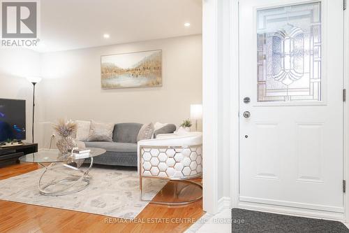 3 Candy Crescent, Brampton, ON - Indoor Photo Showing Living Room