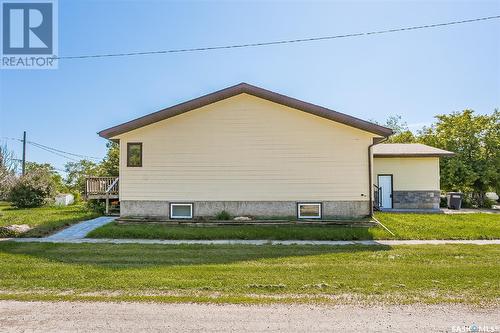 216 2Nd Street N, Wakaw, SK - Outdoor