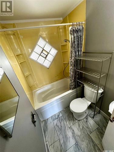 2778 Mcara Street, Regina, SK - Indoor Photo Showing Bathroom