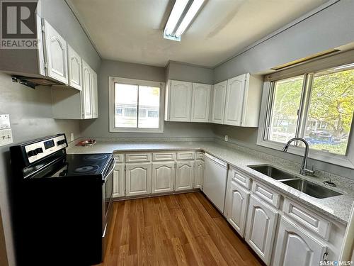 2778 Mcara Street, Regina, SK - Indoor Photo Showing Kitchen With Double Sink