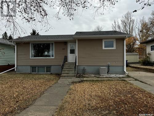 243 Dominion Road, Assiniboia, SK - Outdoor