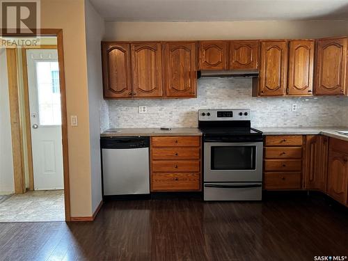 243 Dominion Road, Assiniboia, SK - Indoor Photo Showing Kitchen