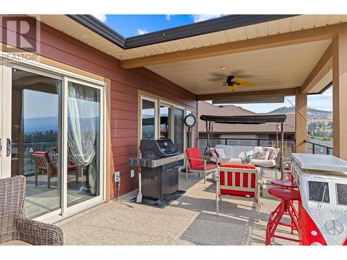 1035 Hume Avenue, Kelowna, BC - Outdoor With Deck Patio Veranda With Exterior