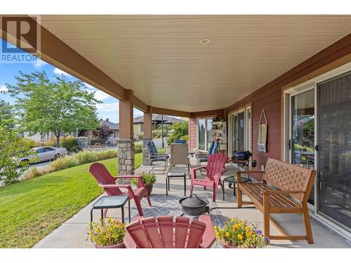 1035 Hume Avenue, Kelowna, BC - Outdoor With Deck Patio Veranda With Exterior