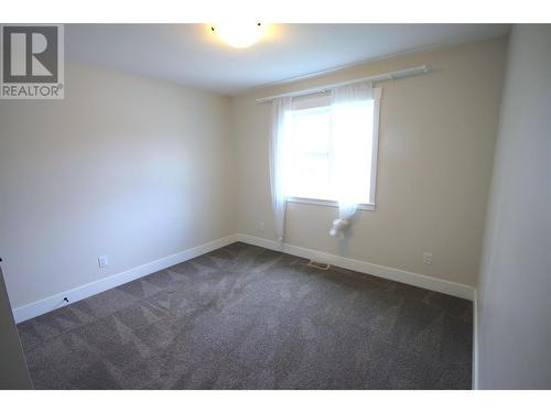 2020 14 Avenue Se, Salmon Arm, BC - Indoor Photo Showing Other Room