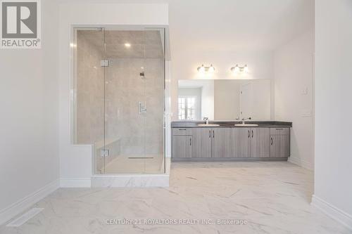 80 James Walker Avenue, Caledon, ON - Indoor Photo Showing Bathroom