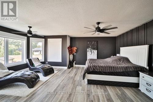 1467 Norfolk County  19 Road, Norfolk, ON - Indoor Photo Showing Bedroom