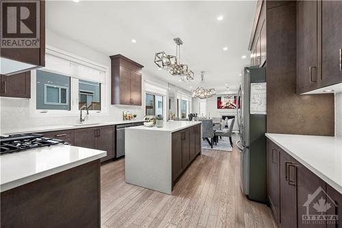 1828 Haiku Street, Ottawa, ON - Indoor Photo Showing Kitchen With Upgraded Kitchen