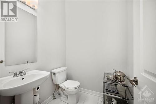 1828 Haiku Street, Ottawa, ON - Indoor Photo Showing Bathroom