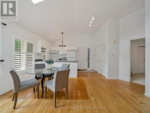 1073 Fern Road, Innisfil, ON - Indoor Photo Showing Dining Room