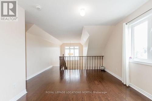 33 Grand Poplar Lane, Wasaga Beach, ON - Indoor Photo Showing Other Room