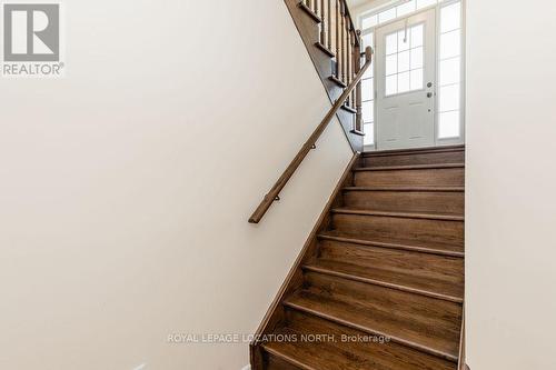 33 Grand Poplar Lane, Wasaga Beach, ON - Indoor Photo Showing Other Room