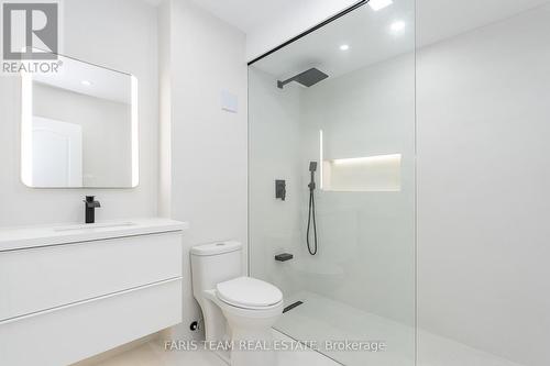 247 Diana Drive, Orillia, ON - Indoor Photo Showing Bathroom