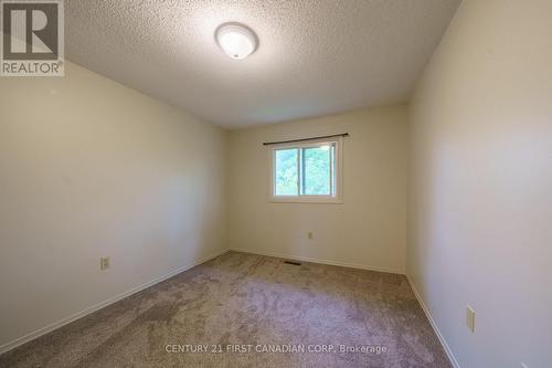 495 Springbank Avenue, Woodstock, ON - Indoor Photo Showing Other Room