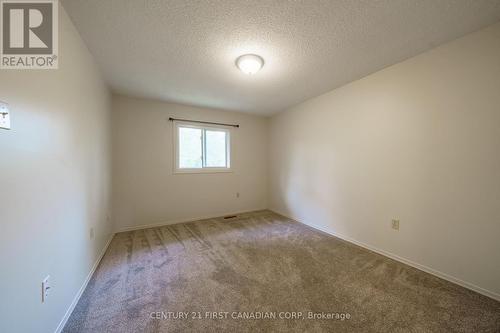 495 Springbank Avenue, Woodstock, ON - Indoor Photo Showing Other Room