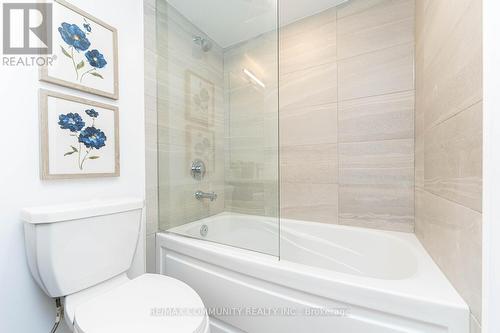 501 - 219 Dundas Street, Toronto, ON - Indoor Photo Showing Bathroom