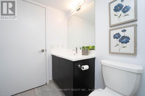 501 - 219 Dundas Street, Toronto, ON - Indoor Photo Showing Bathroom