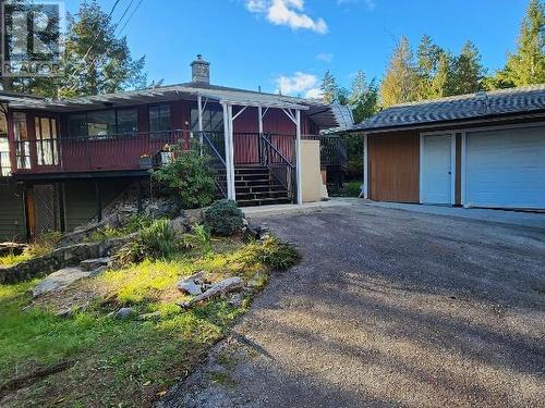 9773 Edmondson Road, Powell River, BC - Outdoor With Deck Patio Veranda