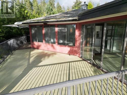 9773 Edmondson Road, Powell River, BC - Outdoor With Deck Patio Veranda With Exterior