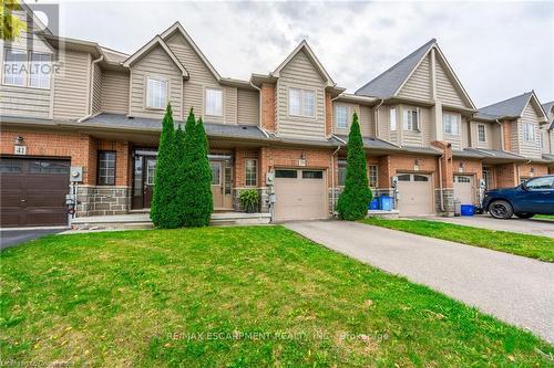 39 Bankfield Crescent, Hamilton, ON - Outdoor With Facade